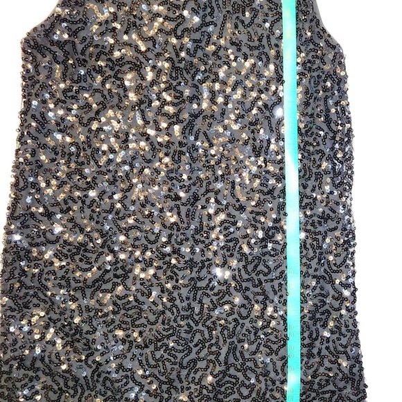 Scoop Neck Sleeveless Sequin Dress - Picture 10 of 10